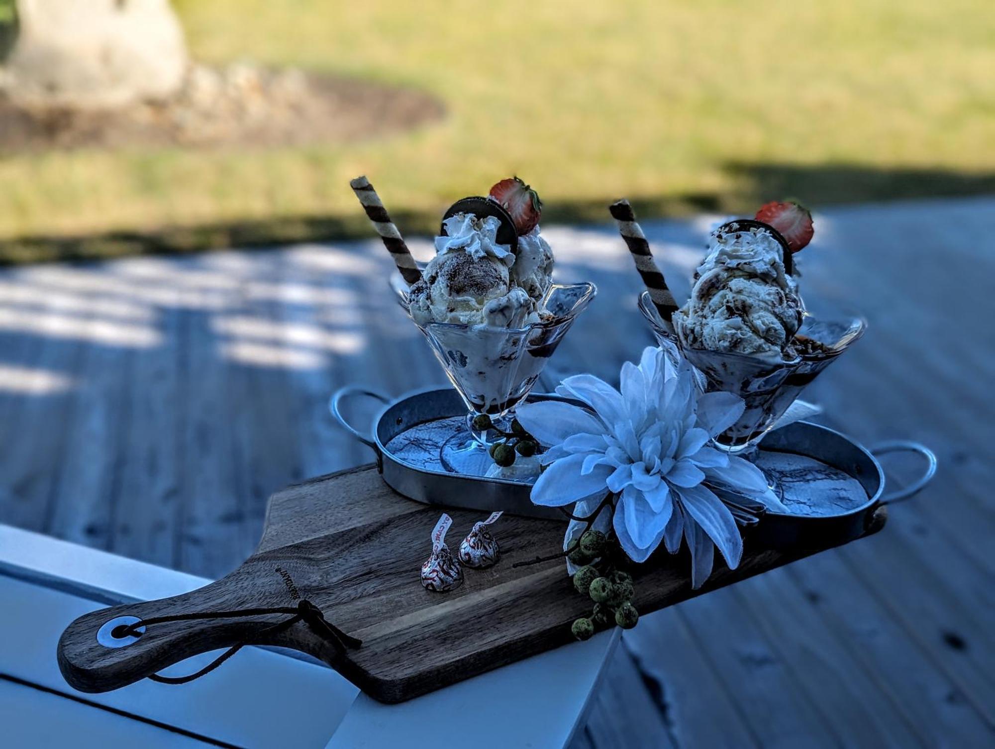 Autumn Lane B&B, Farmhouse Elegance & Stunning Lakeviews West Kelowna Esterno foto